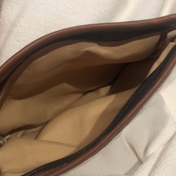 Pouch - Picture 3 of 3